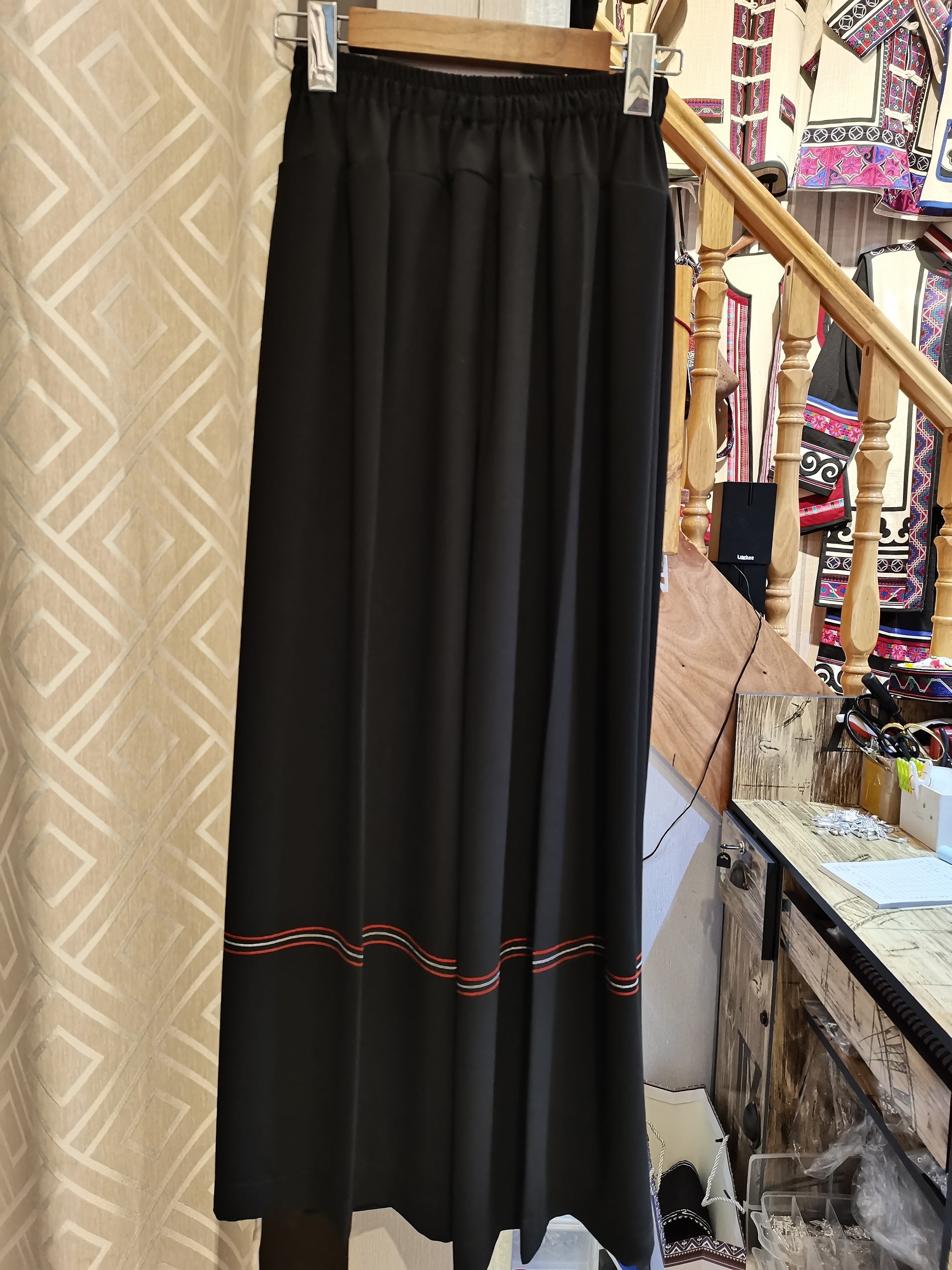 撒尼坊上新民族风百搭黑色纱料裤