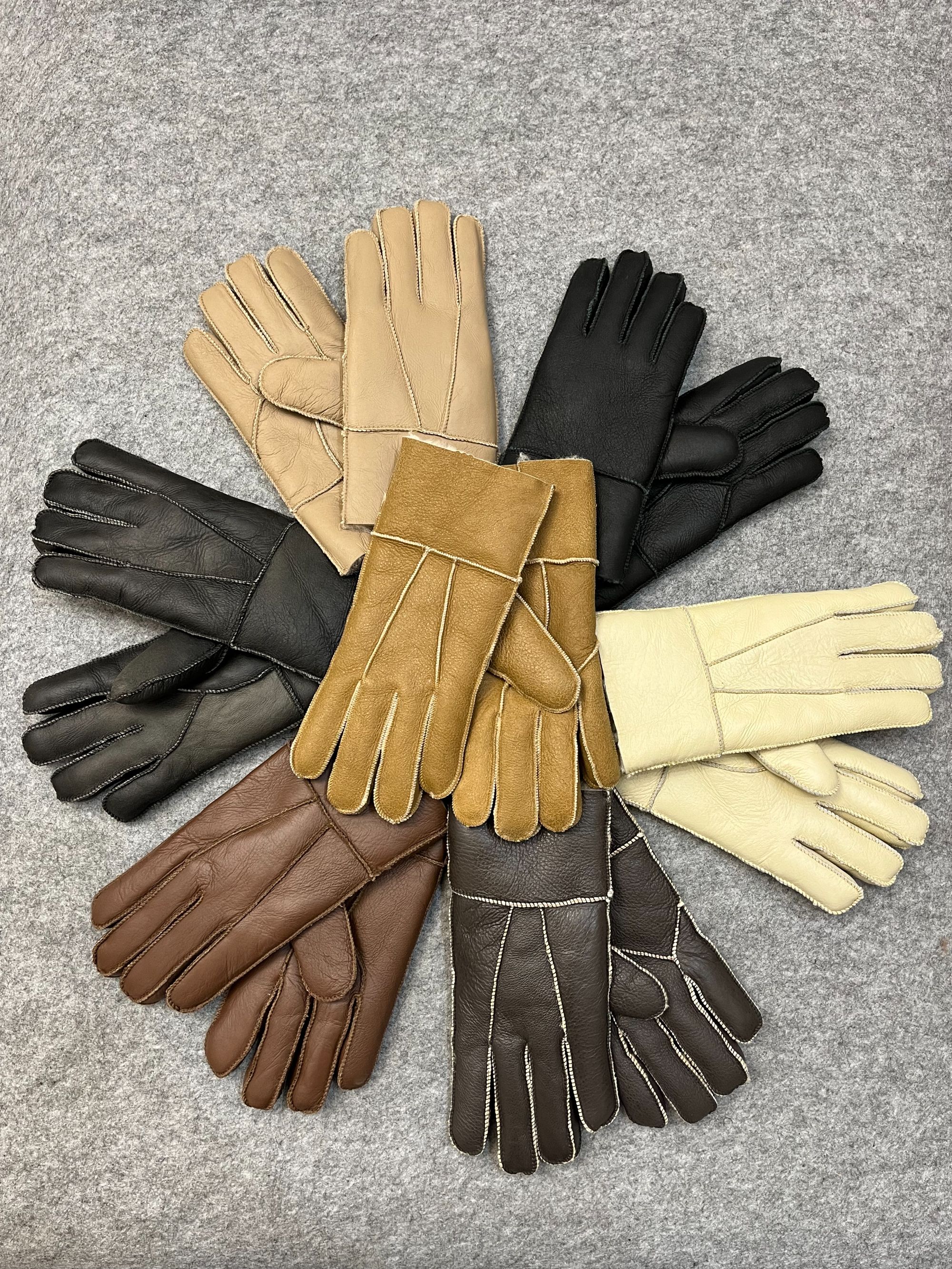 真羊皮皮毛一体手套冬季加厚保暖手套颜色随机发