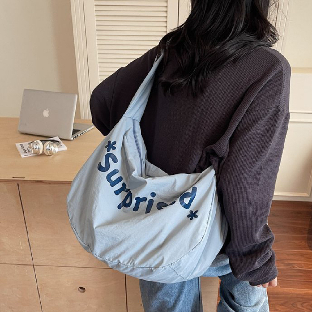 学院风字母帆布包包女1872新款潮时尚韩版托特包休闲大容量斜挎包