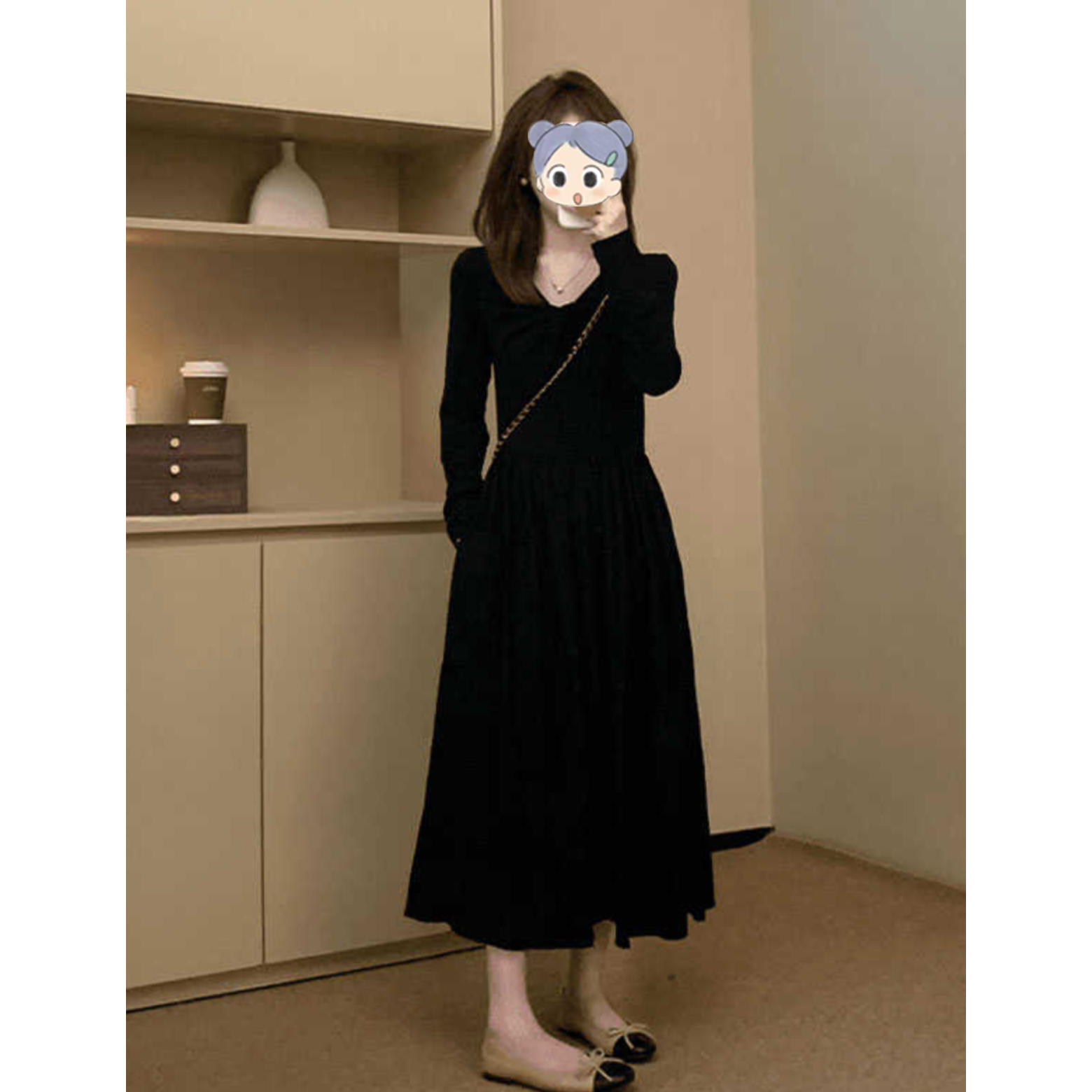 韩系气质V领黑色连衣裙2025女秋季新款小个子收腰显瘦简约a字长裙