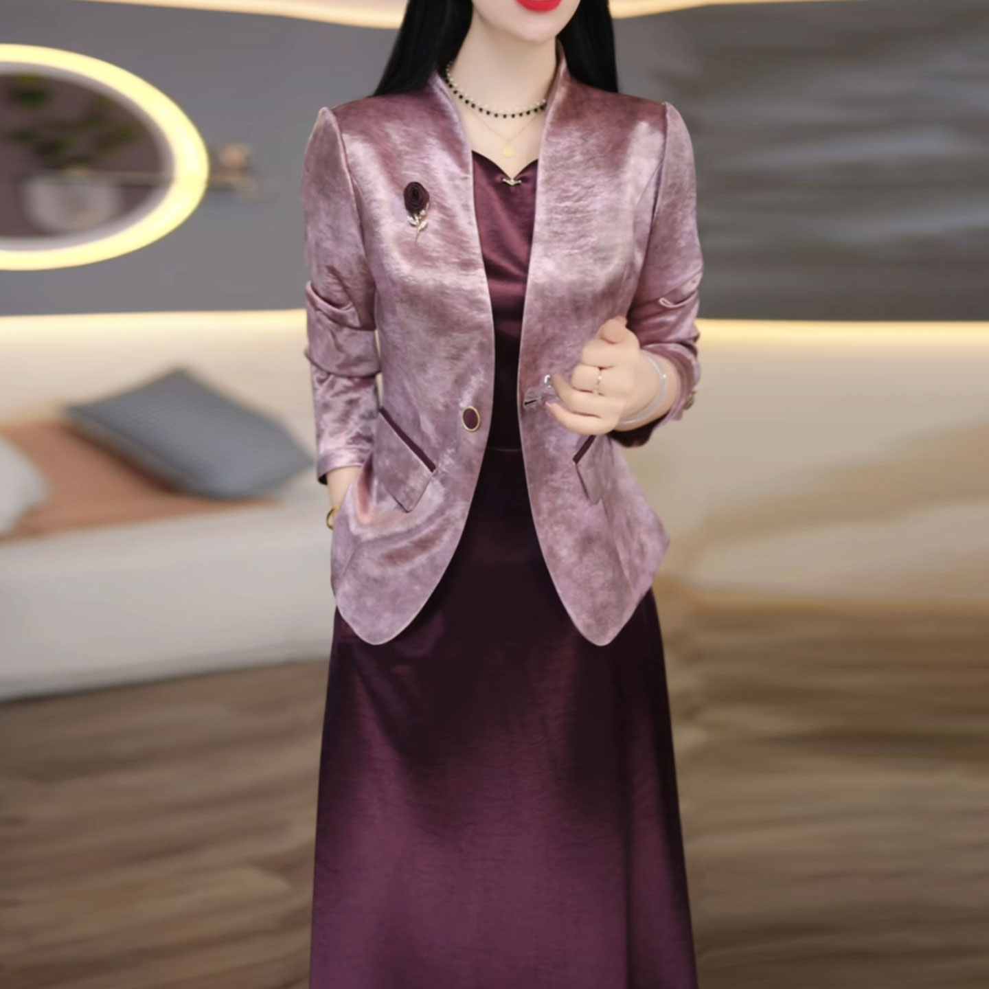 慕诗气质轻奢小香风时尚套装2025春秋新款修身减龄两件套连衣裙