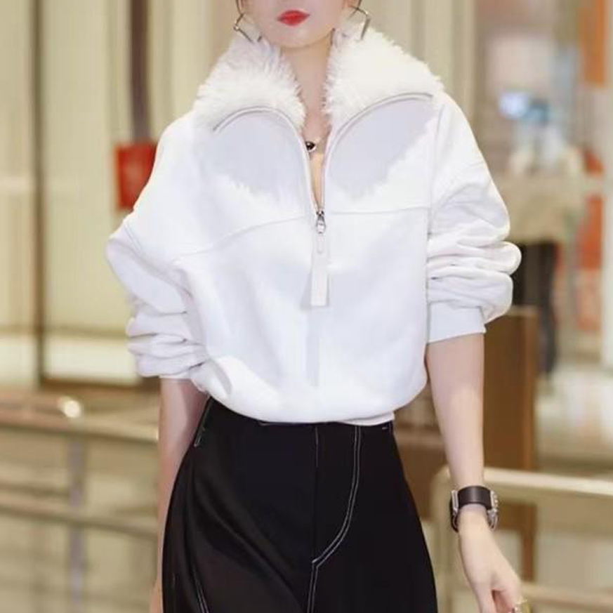 2025秋冬时尚百搭宽松遮肉显瘦设计款毛领半拉链套头纯色拼接卫衣