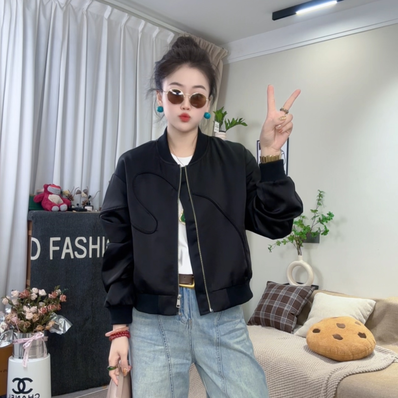 秋季新款休闲百搭时尚上衣女短款简约宽松外套秋季女外套