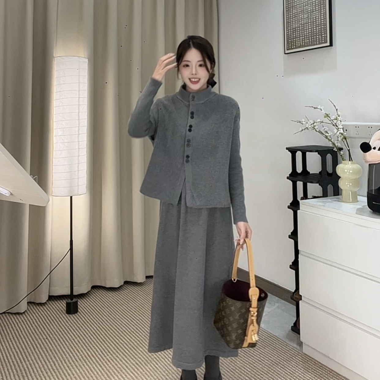 【只只定制】/诺贝因秋冬款针织斗篷马甲连衣裙洋气两件套装NAM6517