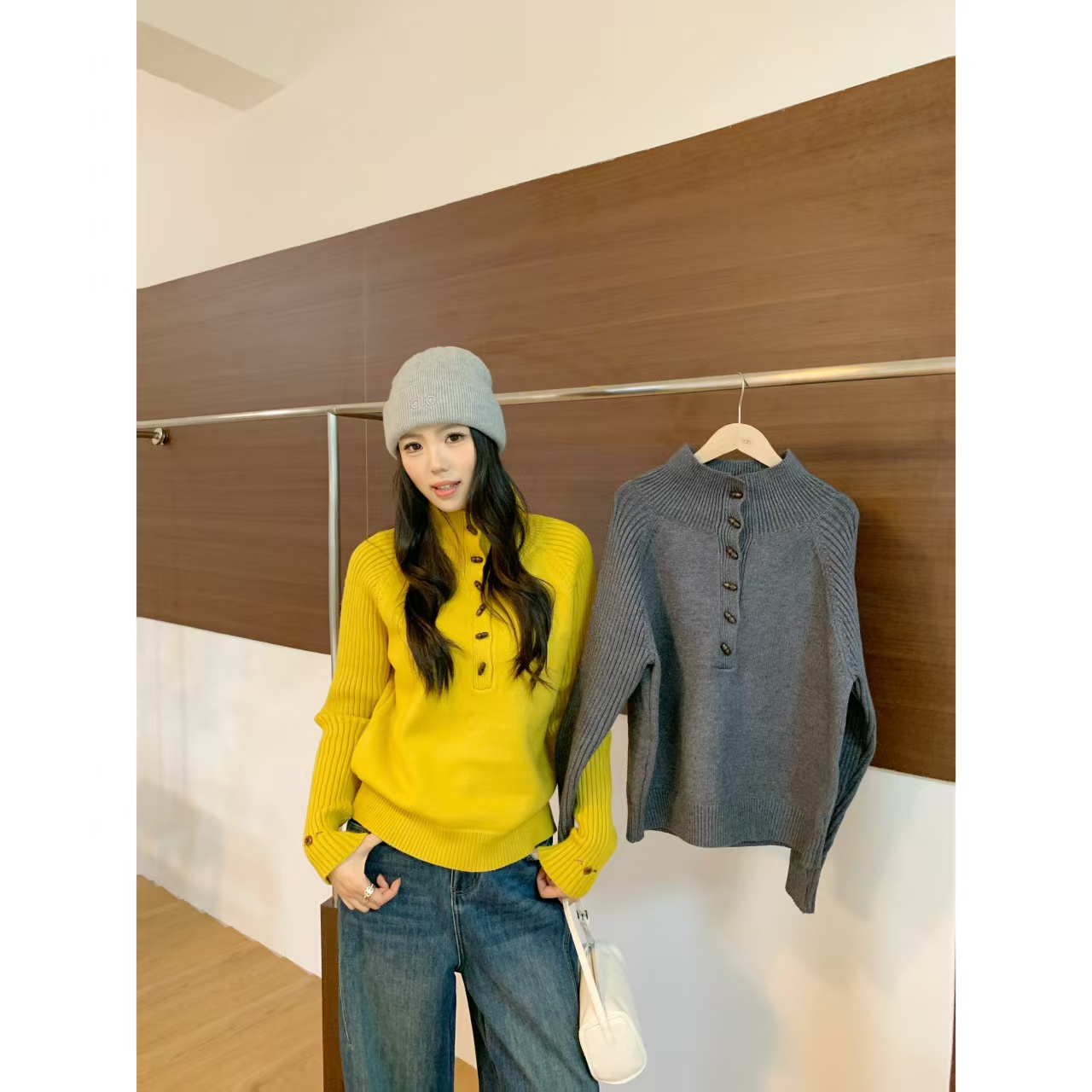 【立领牛角扣】加长半开插肩袖宽松纯色韩系气质叠穿套头毛衣 25420