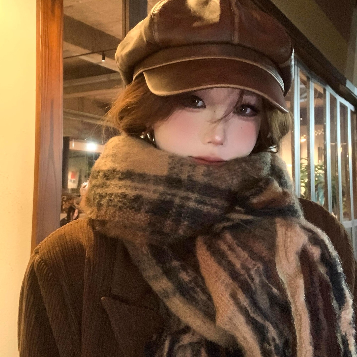 美拉德棕色围巾女冬季2025新款高级氛围感仿羊绒格子保暖情侣围脖