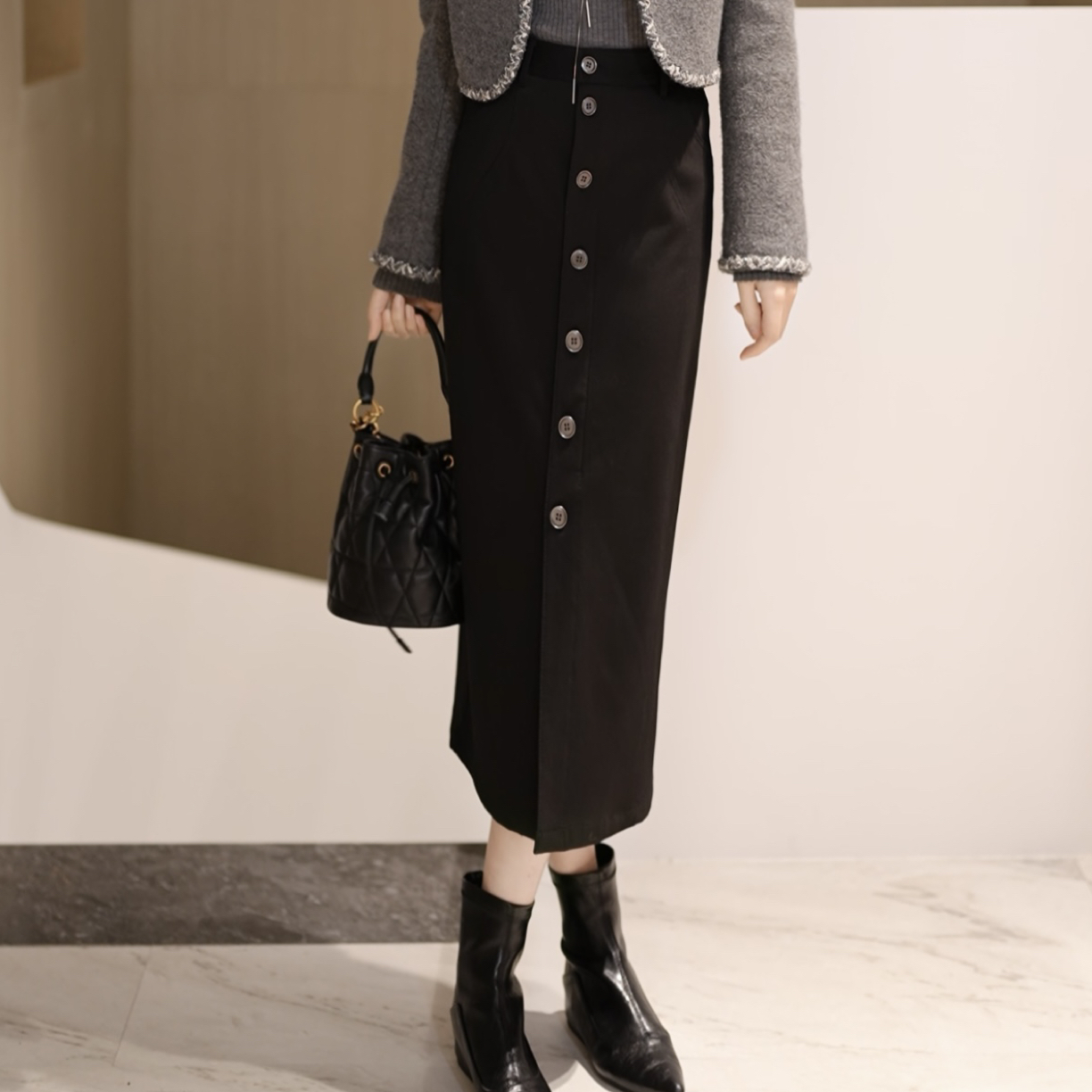 AMASS/阿玛施25年夏季新款黑色百搭显瘦气质半身裙520011高腰时尚