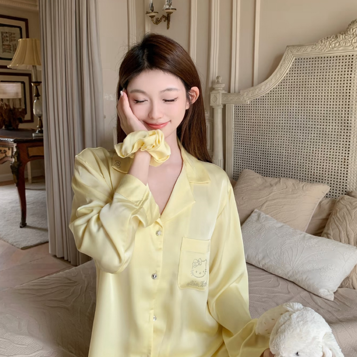 【小黄鸡KT】舒适甜美元气家居服长袖烫钻春夏时尚小众黄色家居服女