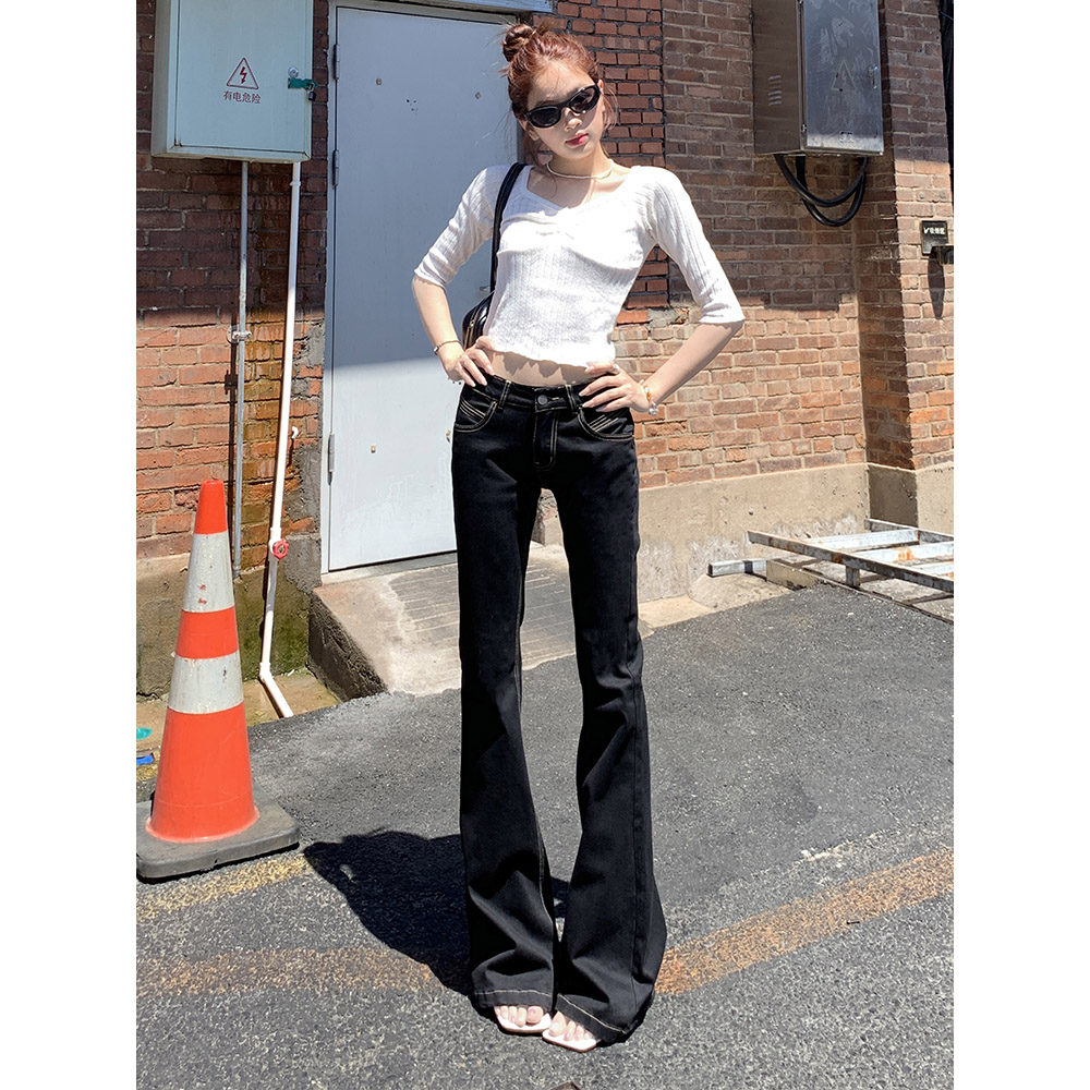 辣妹低腰黑色微喇牛仔裤女秋季修身显瘦紧身弹力直筒喇叭马蹄裤子