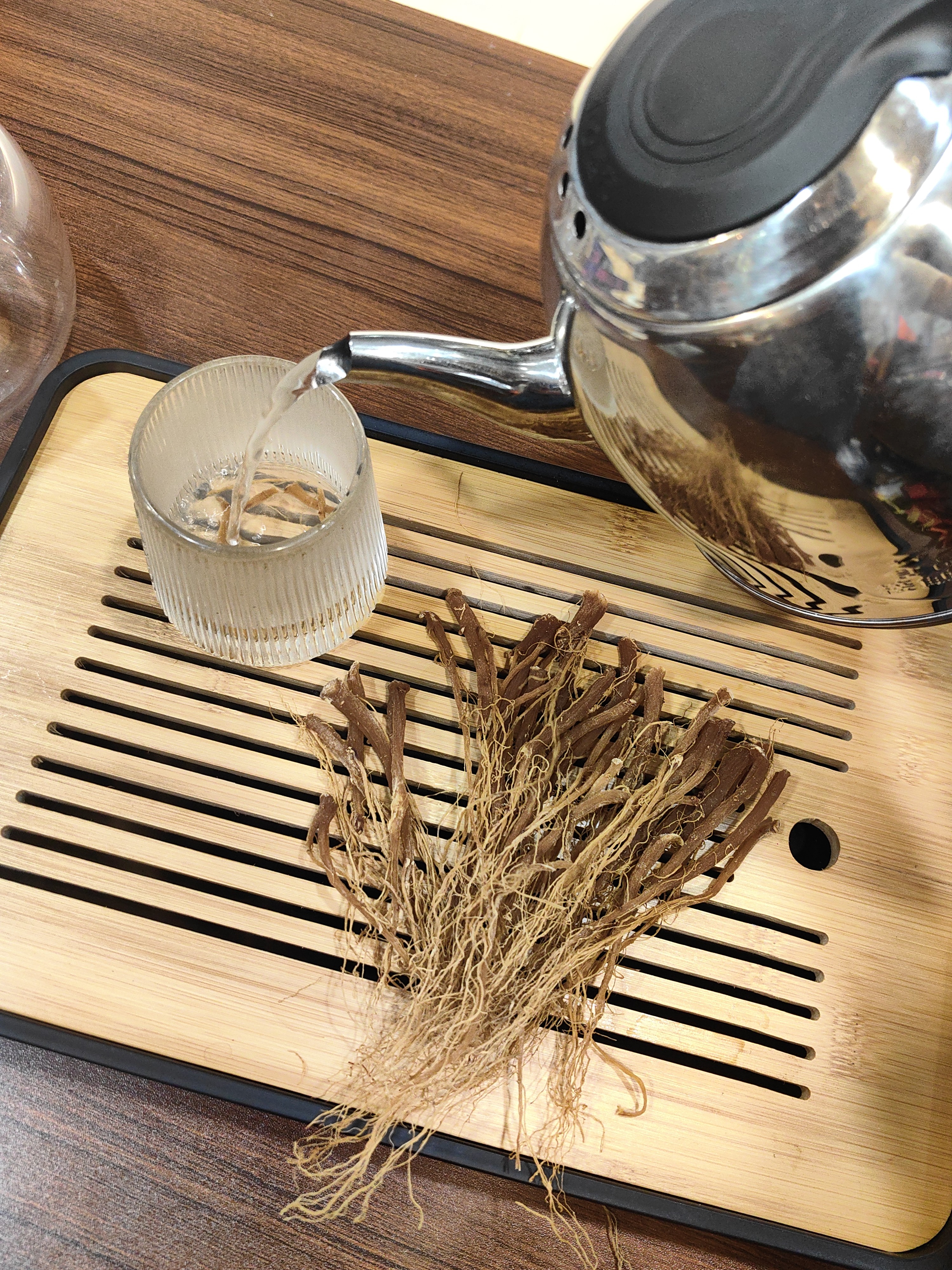 精选特产山货红参须