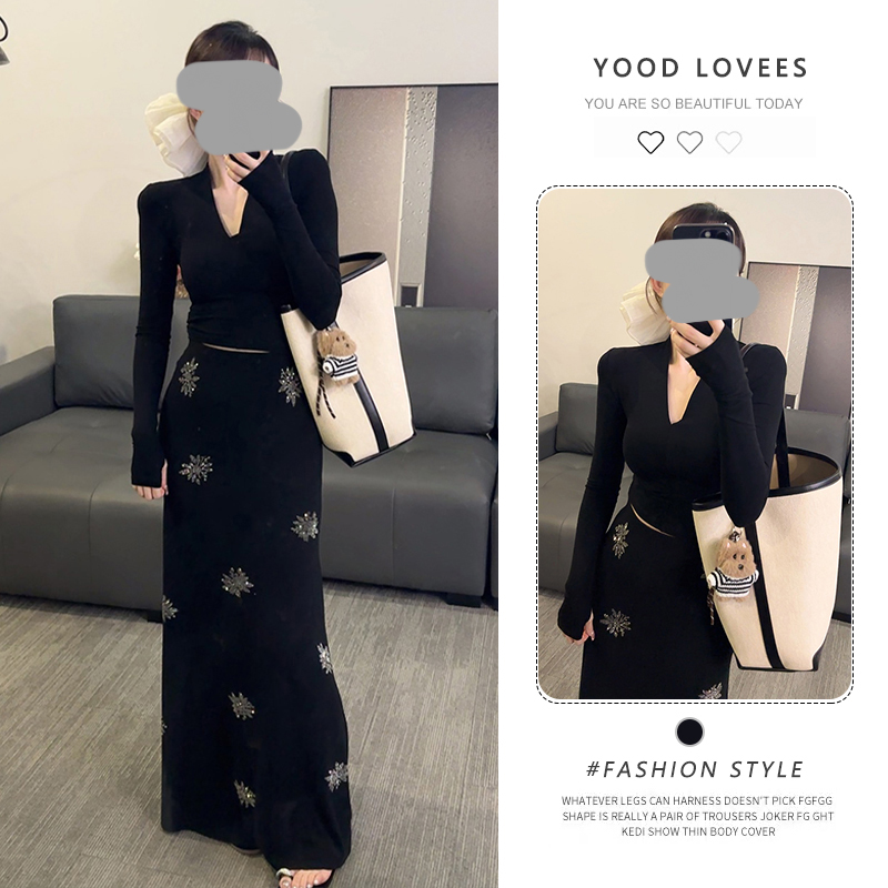 法式纯欲风套装女修身气质上衣2025超火穿搭一整套新款烫钻半身裙