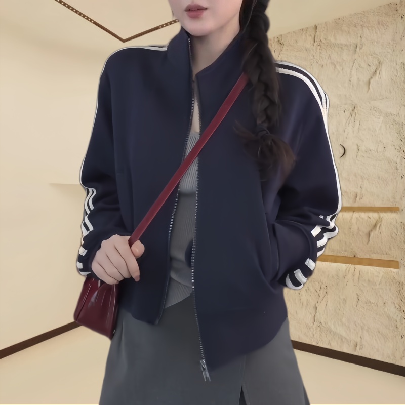 蓝白三条杠秋季薄款外套新款韩版拼色女洋气小众短款休闲显瘦女士