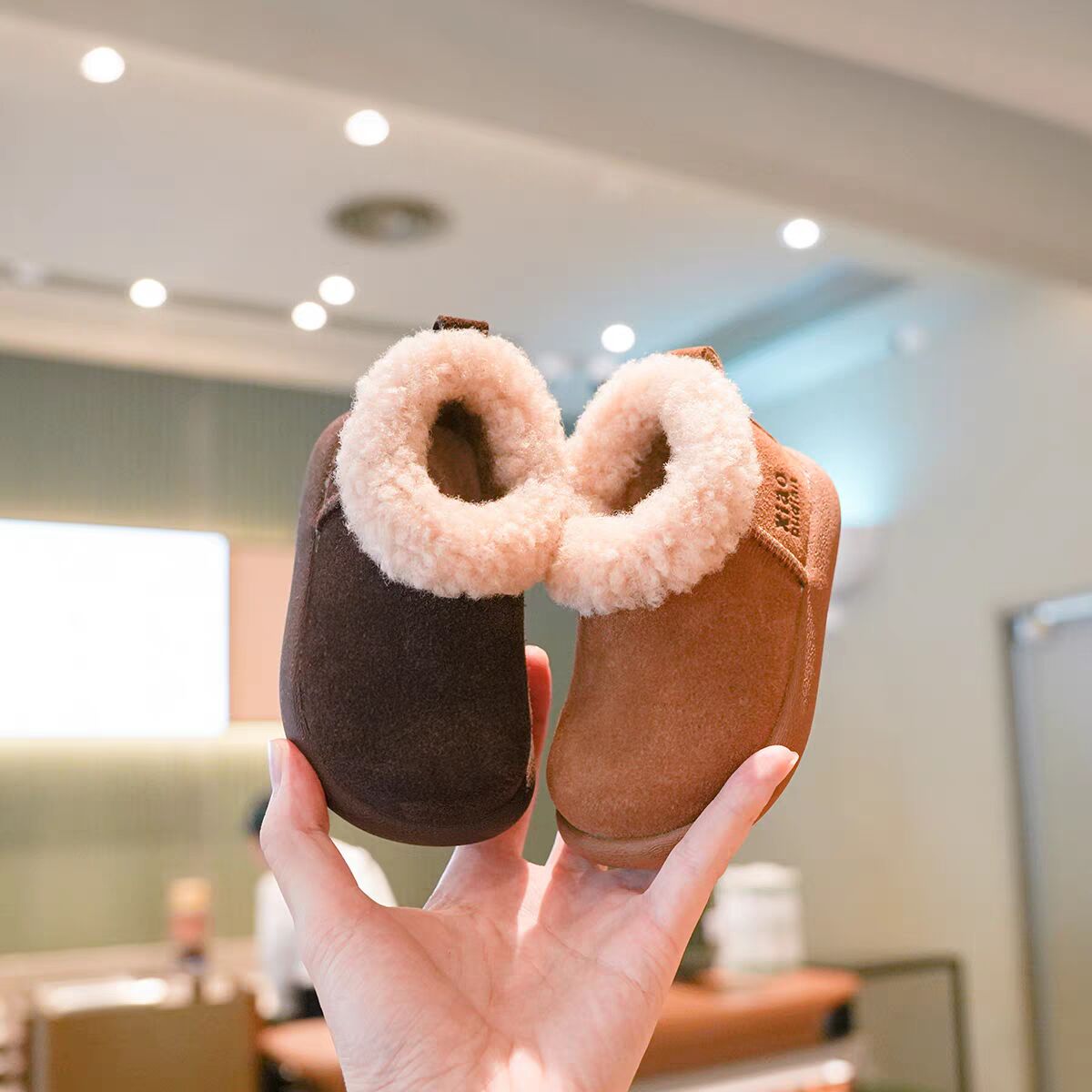 女童东北雪地靴宝宝冬季棉鞋加绒加厚软底学步鞋毛毛鞋婴幼儿鞋子