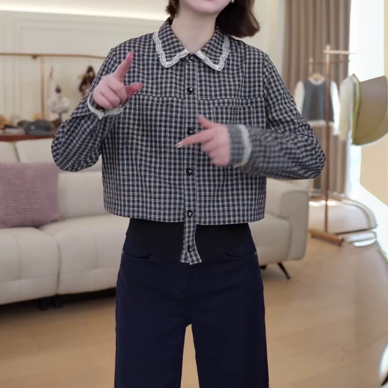 法式气质蕾丝拼接翻领衬衫女2025秋冬新款设计感休闲显瘦格纹上衣