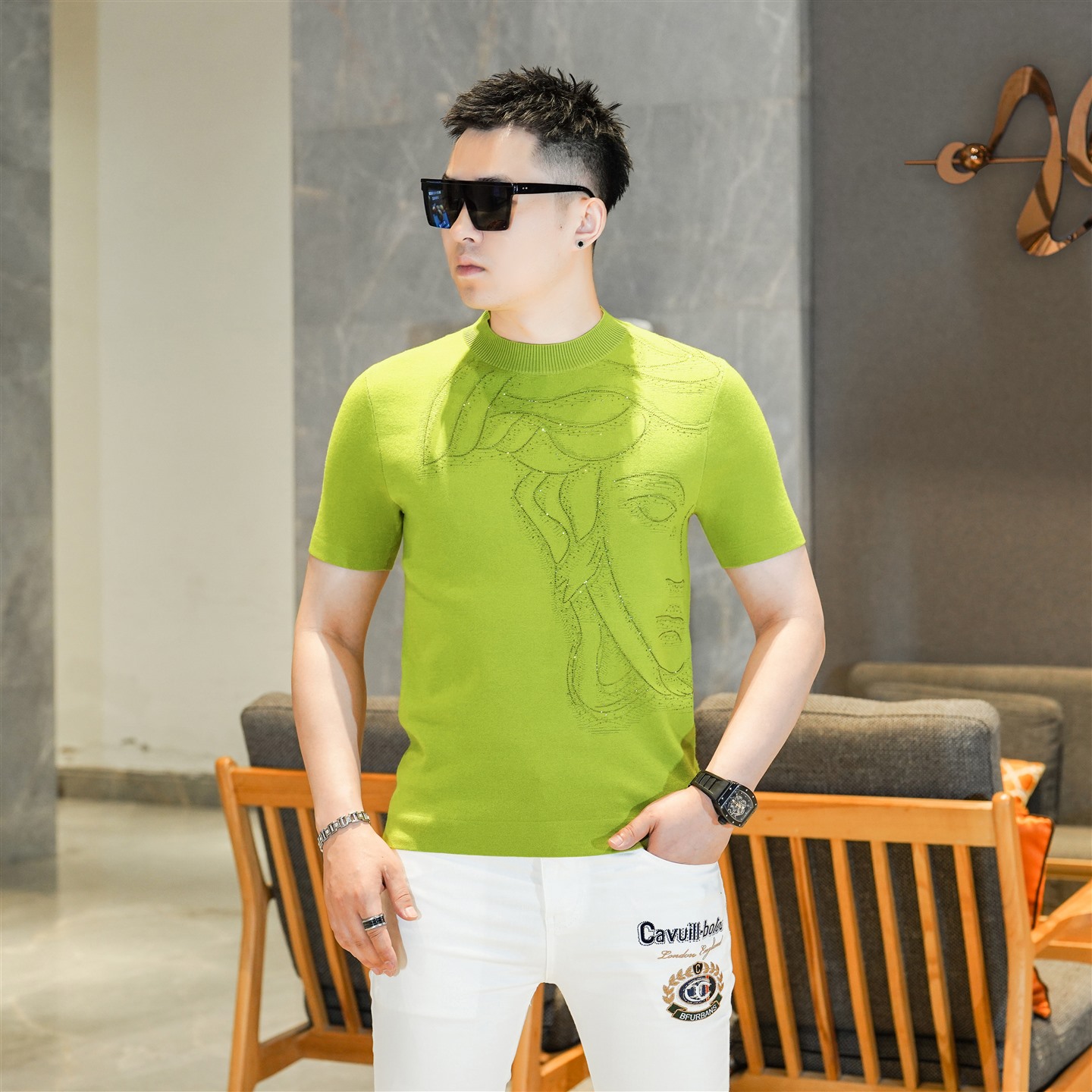 2025秋季新品男士秋香绿个性半脸提花烫钻山羊绒混纺针织衫GL3808