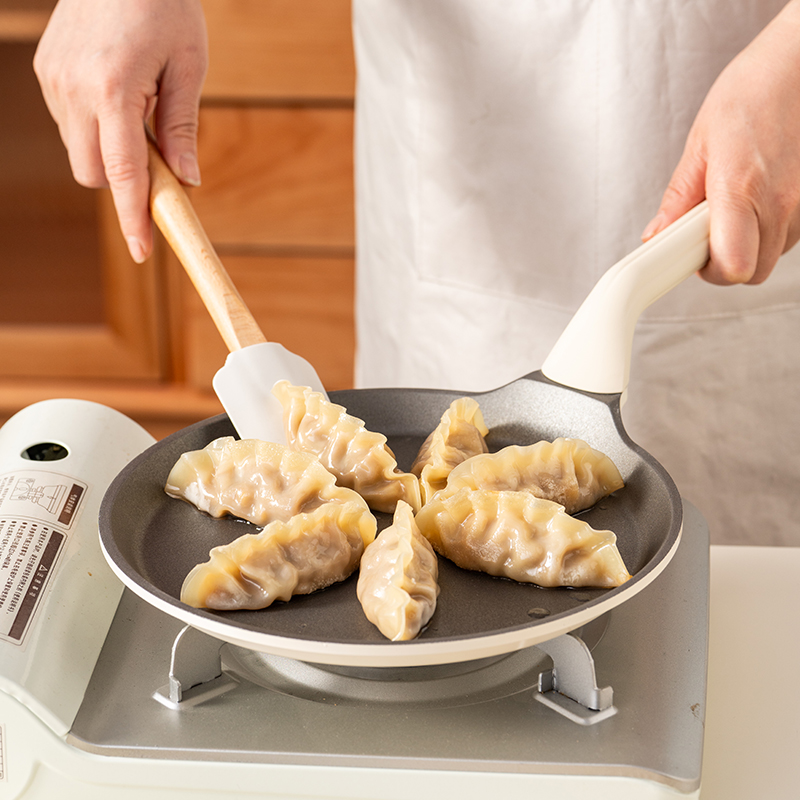 onlycook钛合金平底锅不粘锅家用煎蛋煎饼锅电磁炉煤气灶通用炒锅