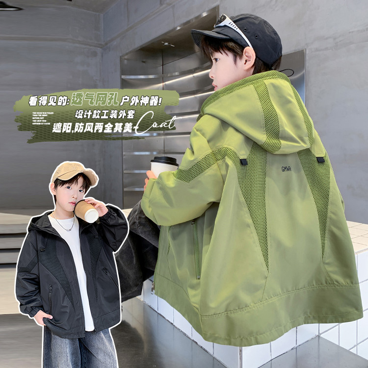 男童春秋韩版休闲外套2025新款男孩洋气防风秋季宽松帅气冲锋衣潮