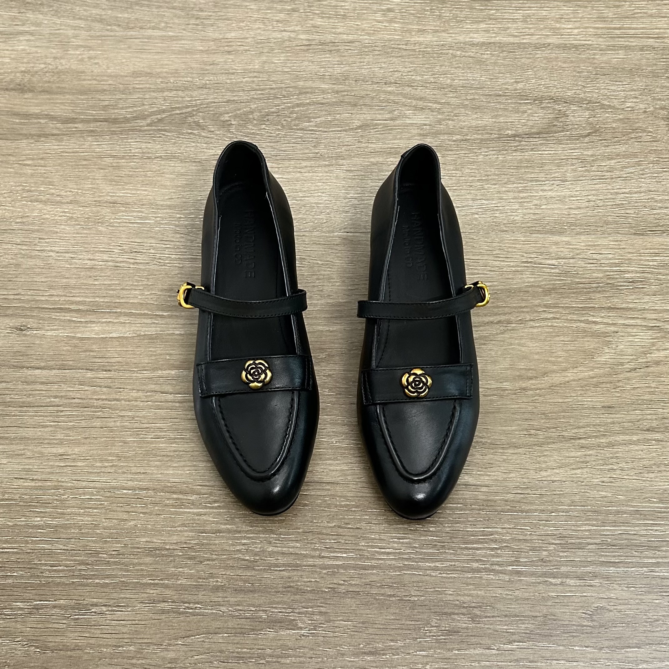 Dannyfrey复古山茶花一字扣玛丽珍头层小牛皮女新款英伦风单鞋女