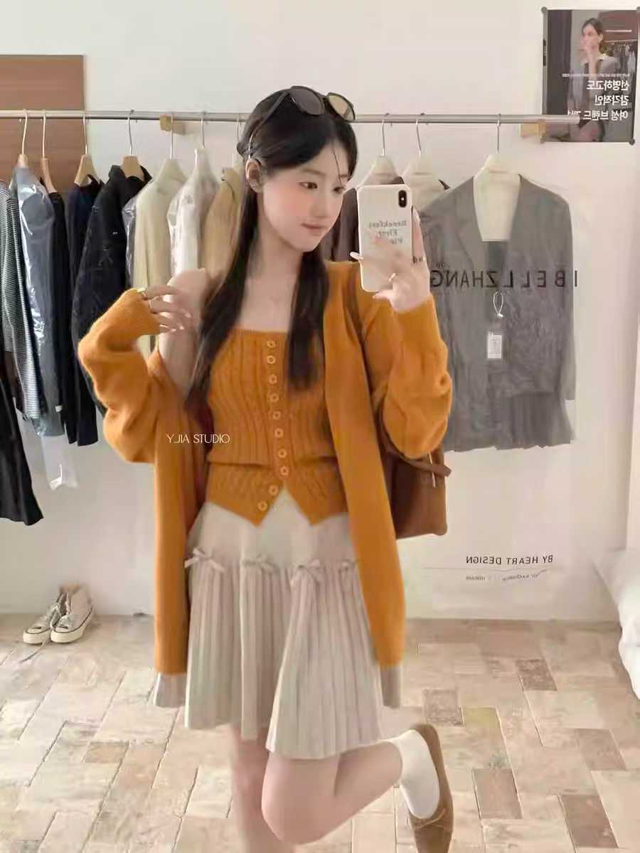 秋季慵懒风麻花针织两件套装背心+v领宽松简约纯色开衫外套女上衣