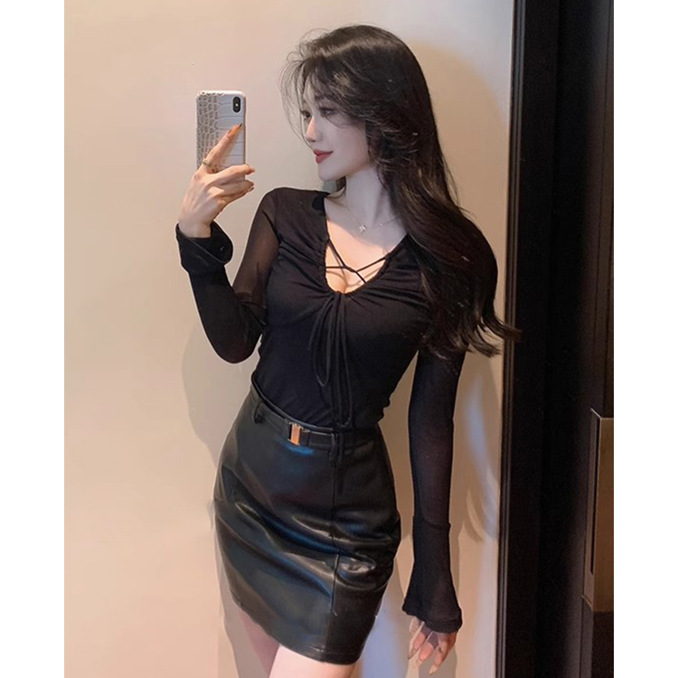 翰代维辣妹镂空V领长袖T恤女修身显瘦御姐性感风系带气质百搭上衣