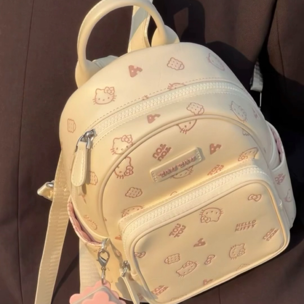 【礼响】Hellokitty小背包新款小众大学生通勤书包百搭高级双肩包