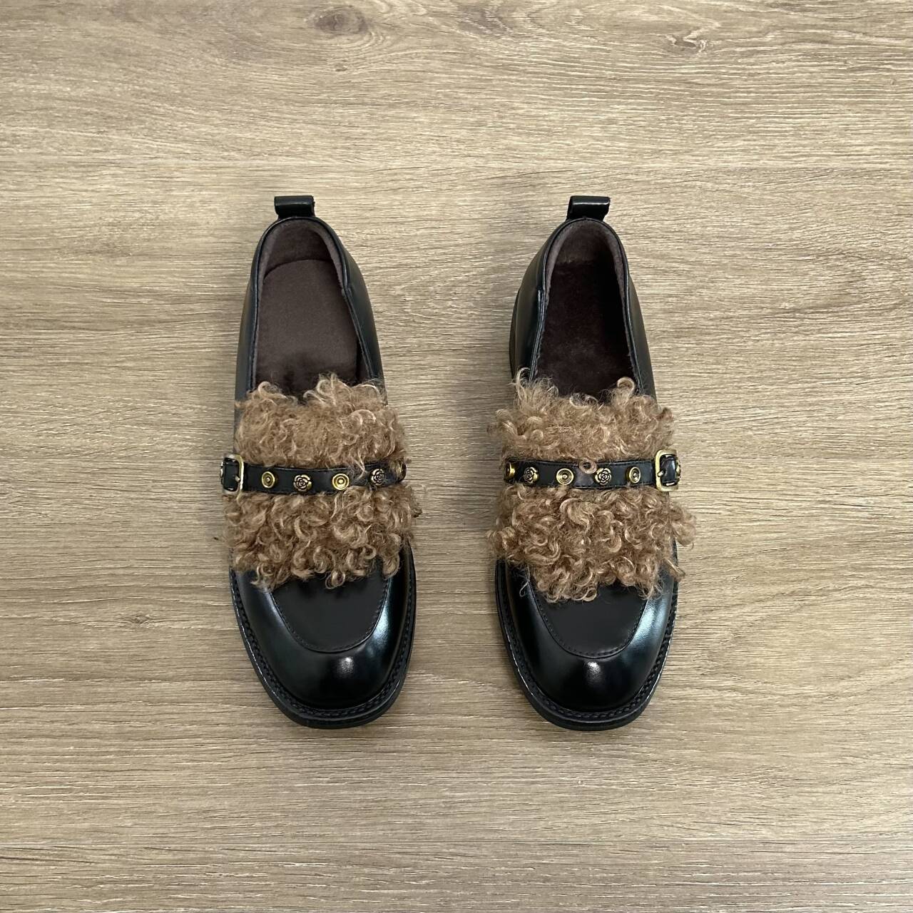 Dannyfrey秋冬新款复古风山茶花加绒保暖乐福鞋女舒适毛毛鞋3.5CM