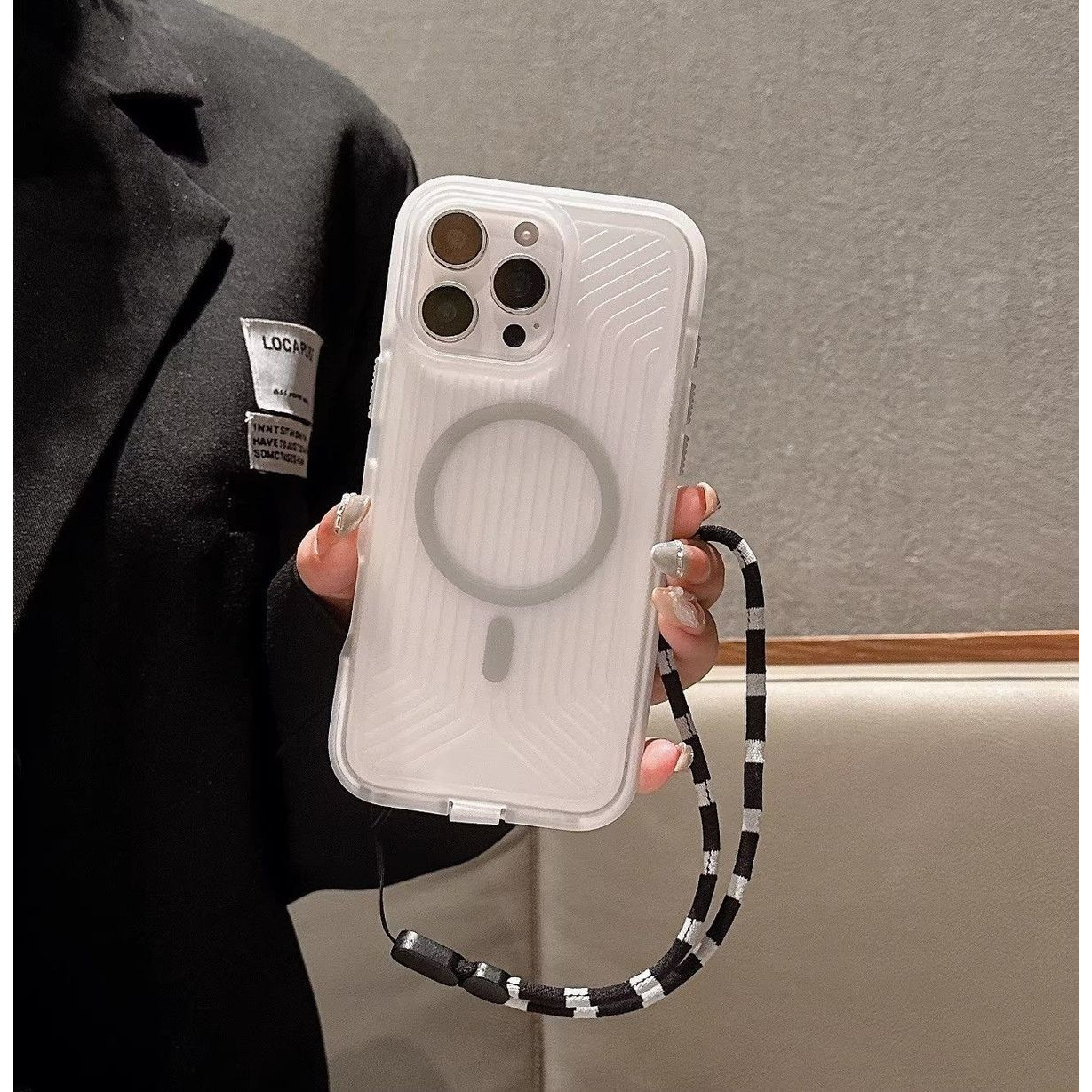 新款肤感磨砂瓦楞纹理适用iPhone17proTE系列磁吸苹果16保护套ins