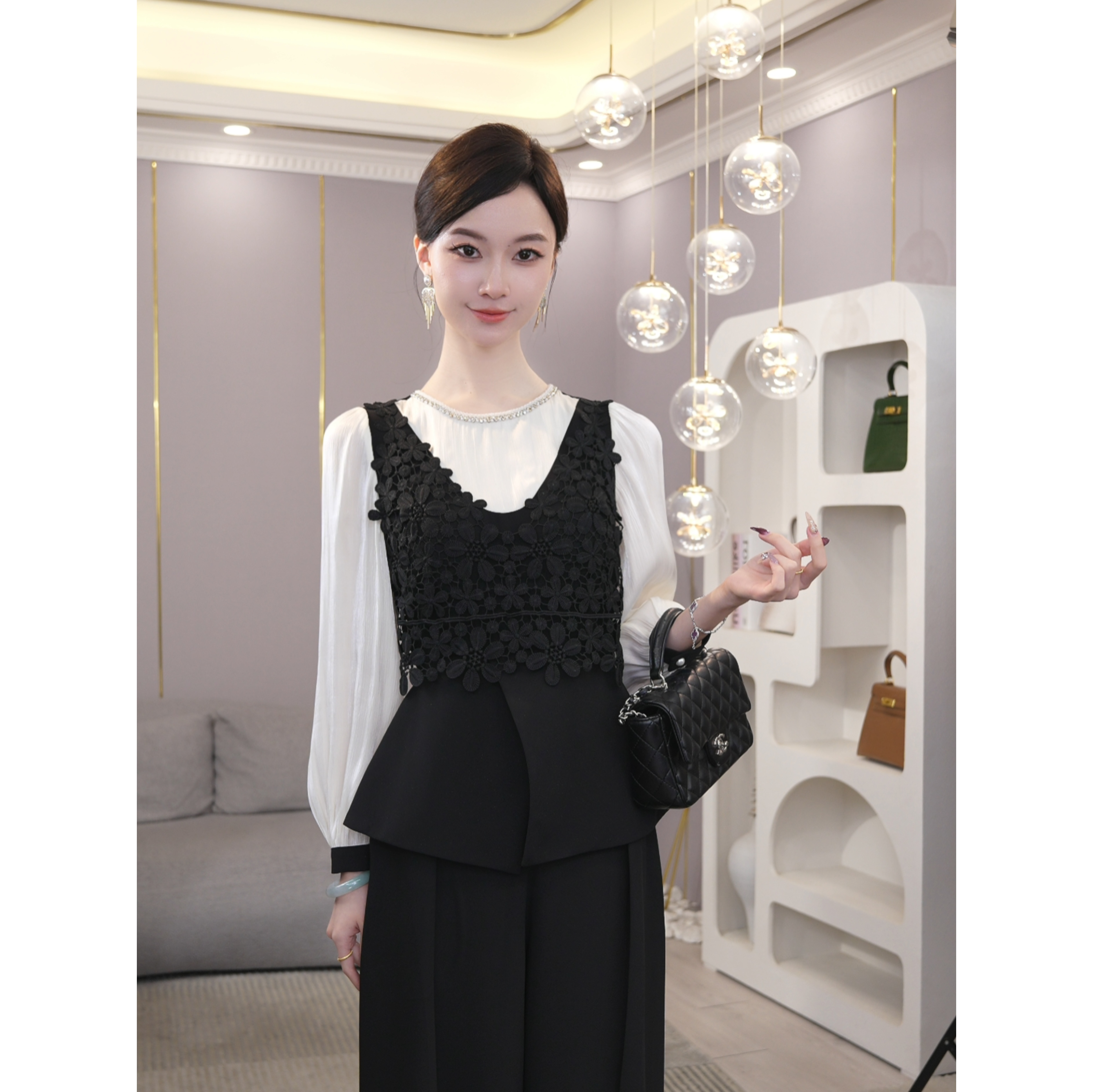 唐熹2025早秋款【QQ-1214】静奢风气质假两件黑色拼接钉珠衬衫上衣