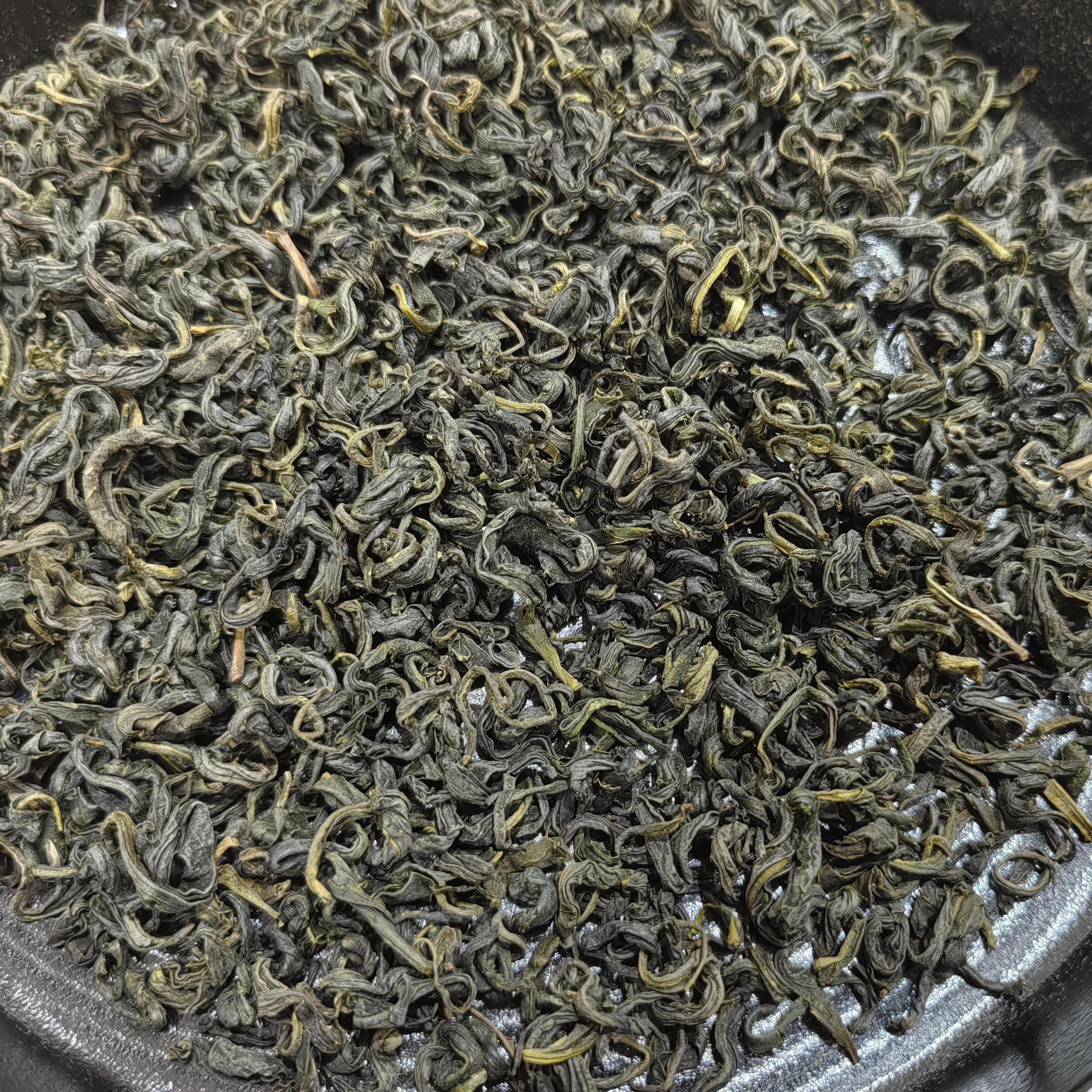 25年春季绿茶500g装，超有性价比的一款口粮茶，叶片完整，滋味浓