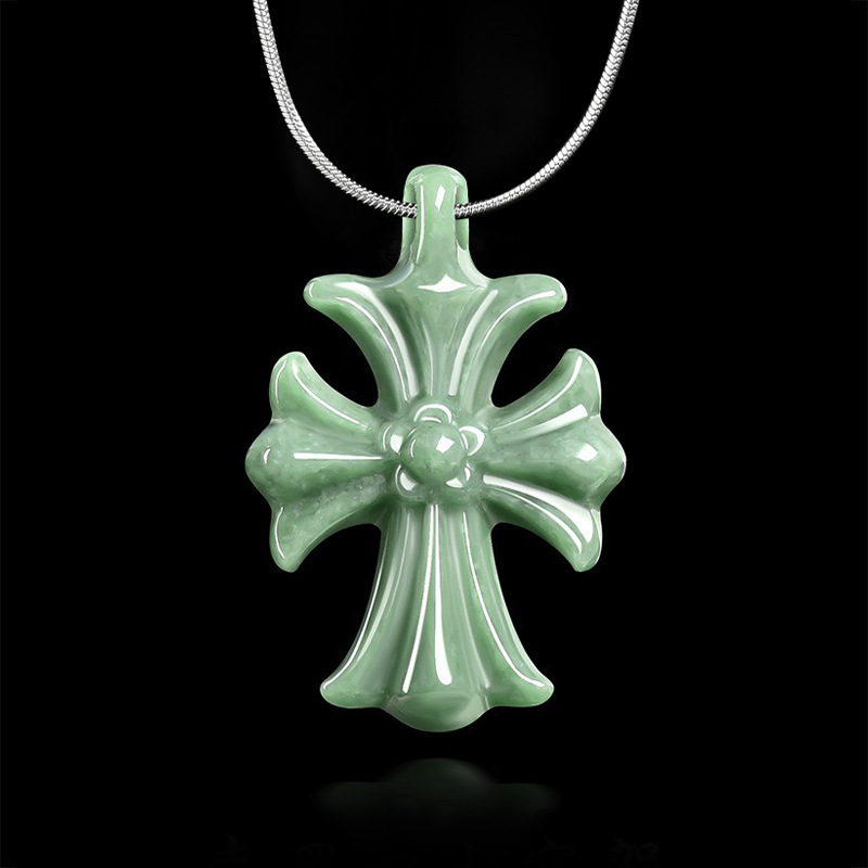 原创天然A货翡翠豆绿克罗心十字架钛钢链玉石吊坠男女时尚项链
