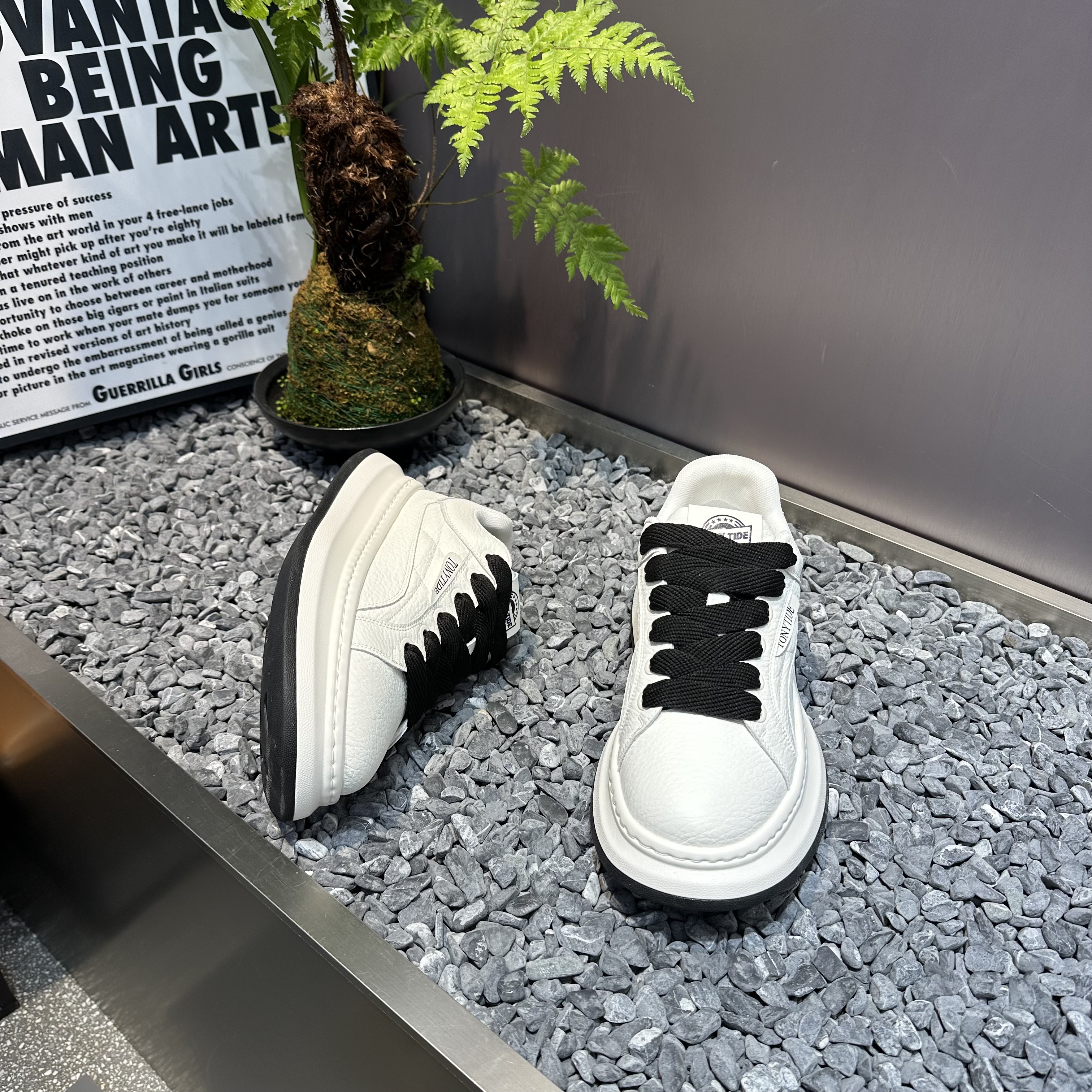 鞋不剩挣TT厚款透气板鞋圆头厚底时尚休闲鞋时尚韩版松糕鞋ins