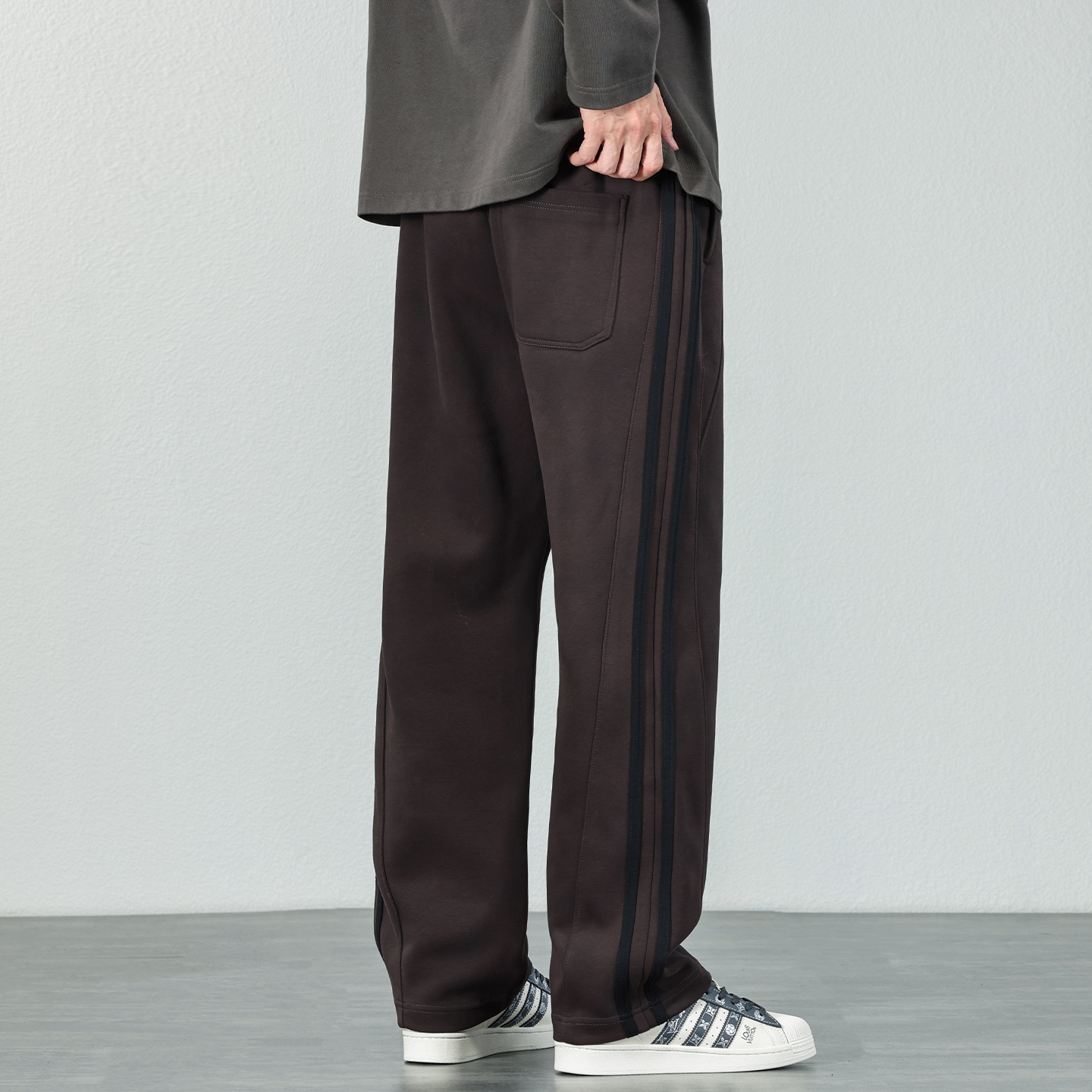 复古条纹运动卫裤男士秋冬新款宽松水洗脏脏裤直筒潮流休闲长裤子