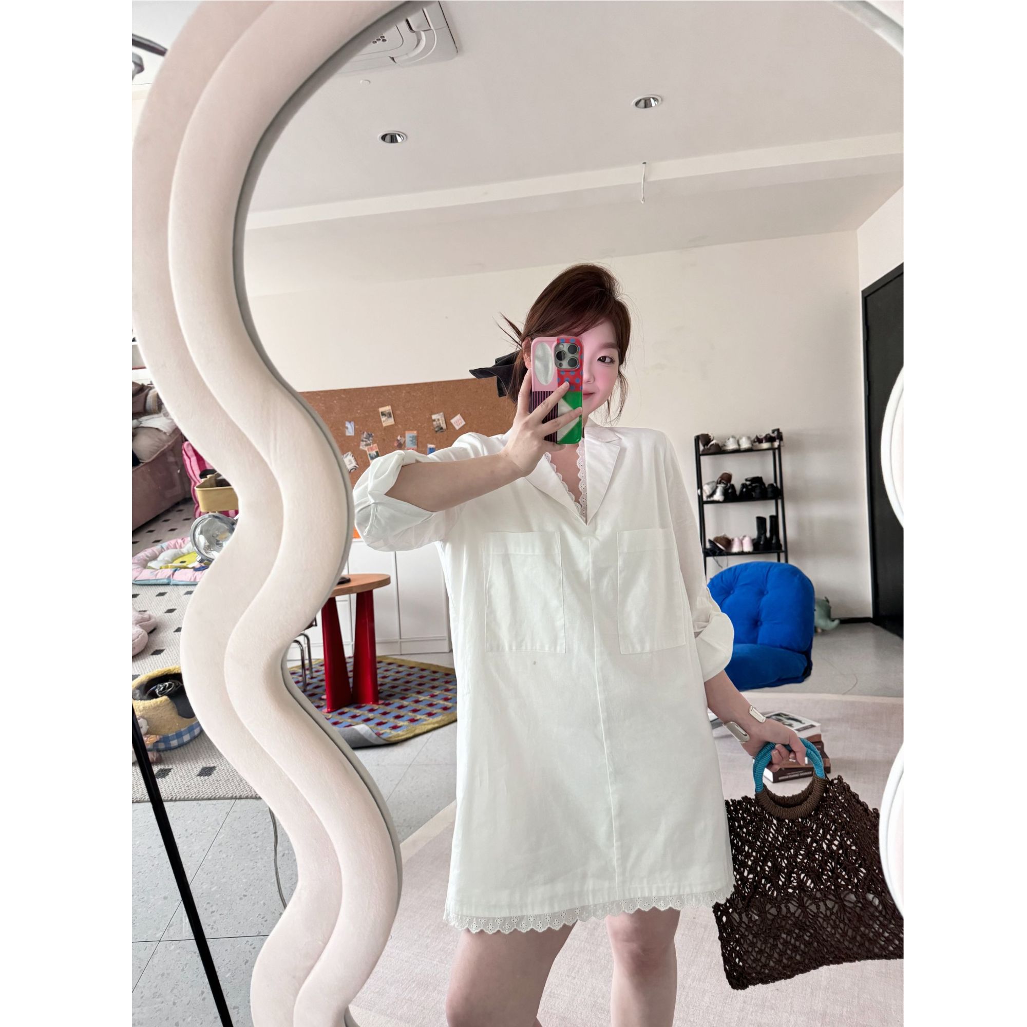 晶咕晶咕晶咕【西雅图海岸】复古蕾丝拼接V领宽松A字连衣裙