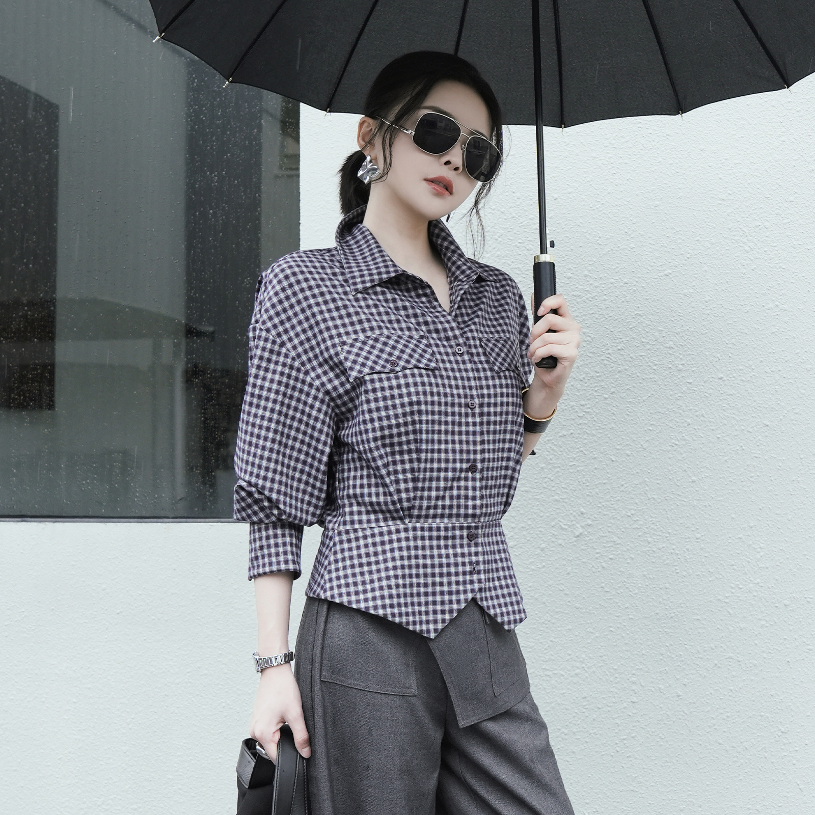 溶溶【文艺范】RONGRONG翻领收腰裁剪不规则复古休闲格纹衬衫RR5739