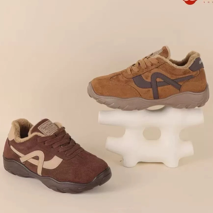 88乔巴布加绒保暖轻底时尚女休闲拼色鞋