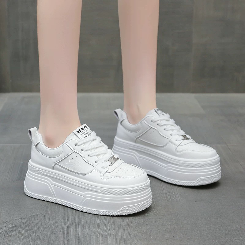 【2801】金属装饰透气增高时尚休闲鞋厚底小白鞋学生女鞋