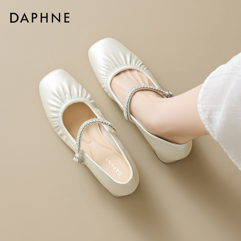 达芙妮法式粗跟玛丽珍鞋女2025秋新款浅口软皮软底奶奶鞋芭蕾单鞋