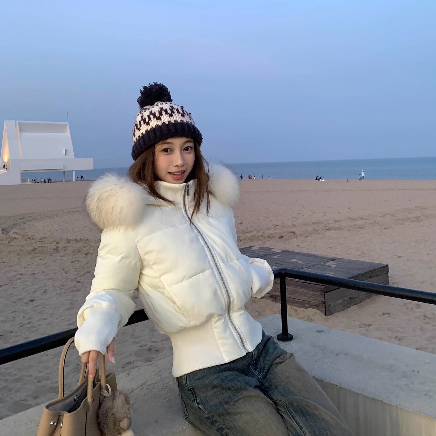 小海鸥短款棉服女2025冬装新款大毛领收腰显瘦绒内胆连帽潮流外套