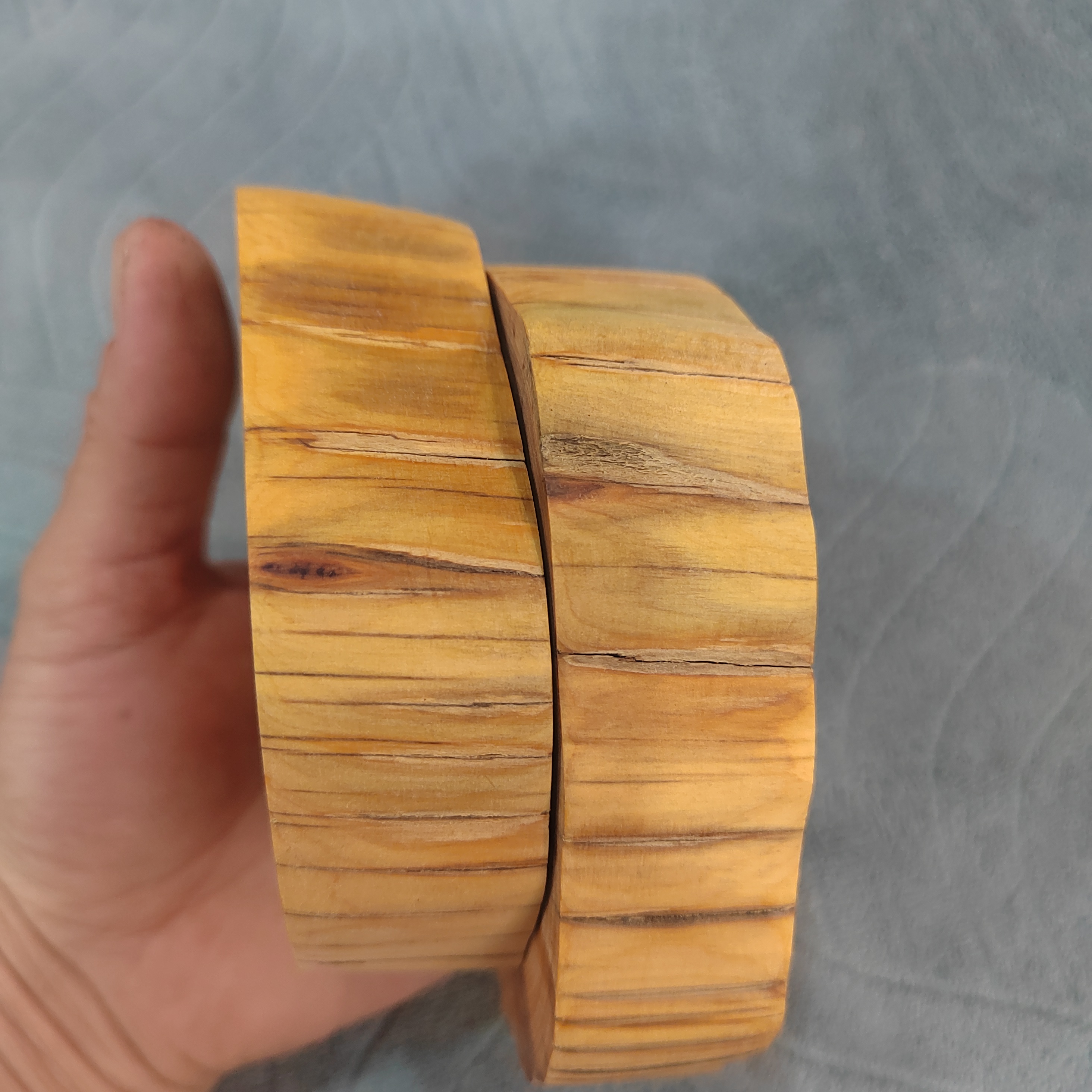 隔热底座奶香浓郁大行山崖柏随型天然浓香老料子陈化香柏木茶杯垫