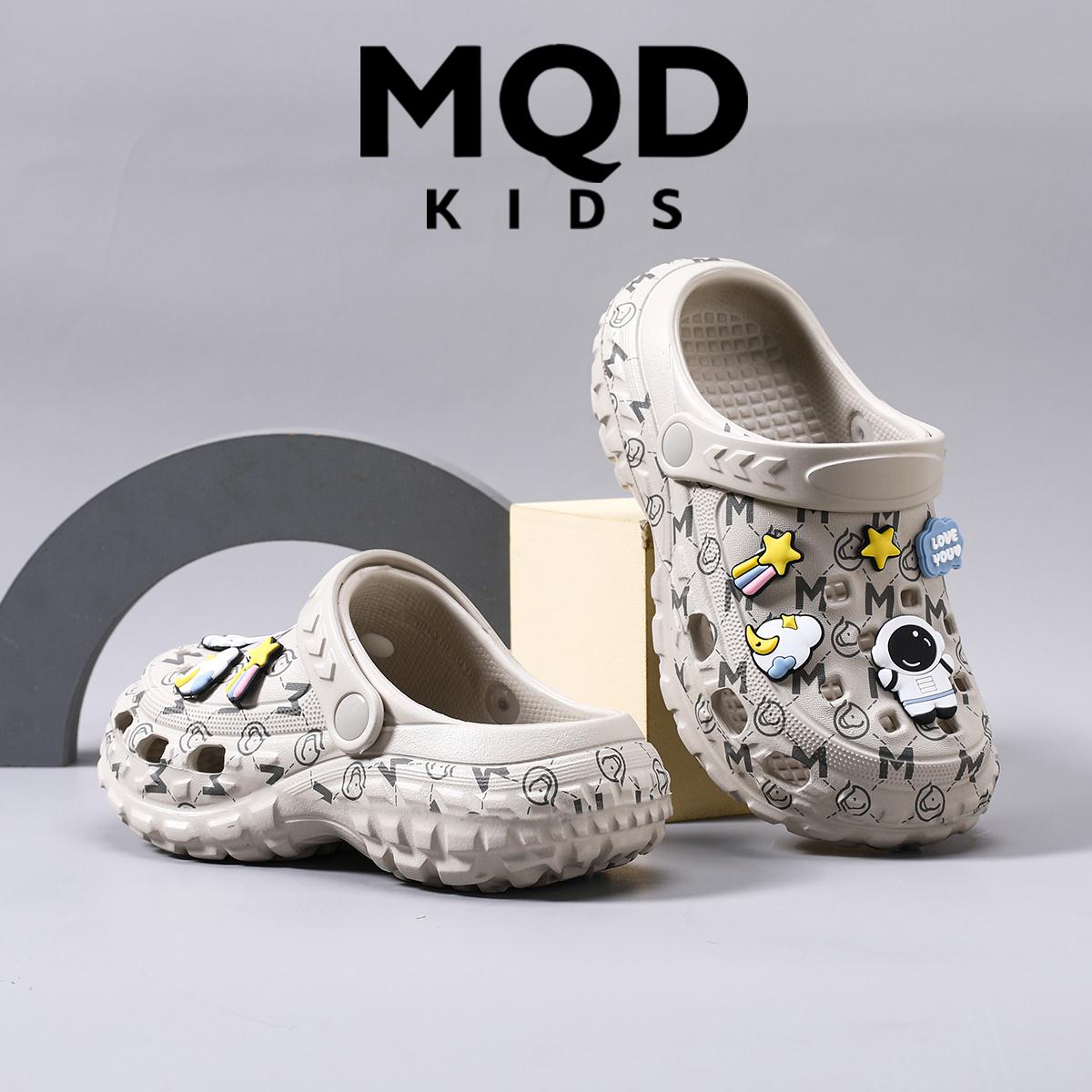 MQD儿童洞洞鞋夏季男童新款室内家用防滑凉拖男孩踩屎感外穿拖鞋