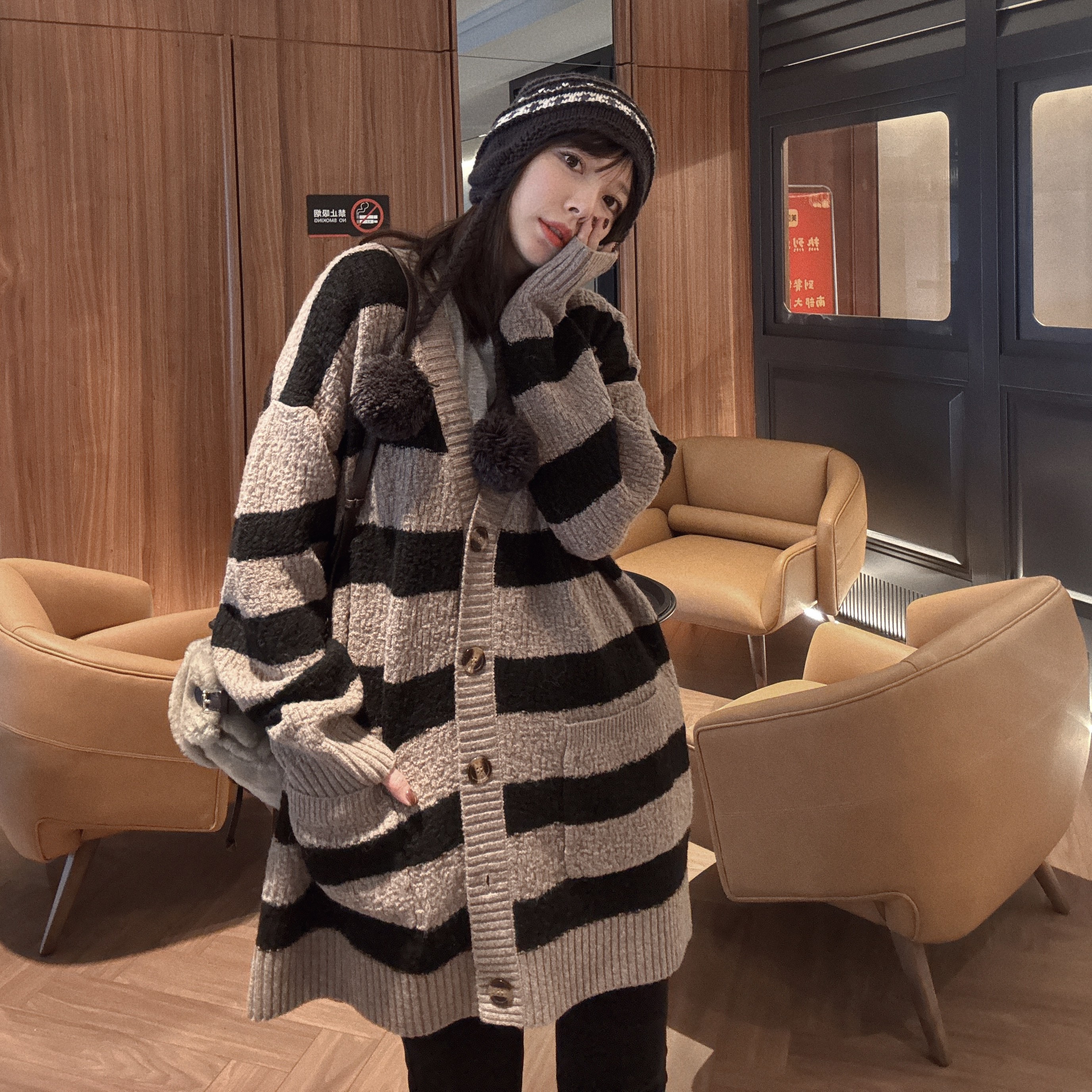 BETTER JOELAY-【雅条棕黑】时尚针织毛衣开衫款个性慵懒LL6319