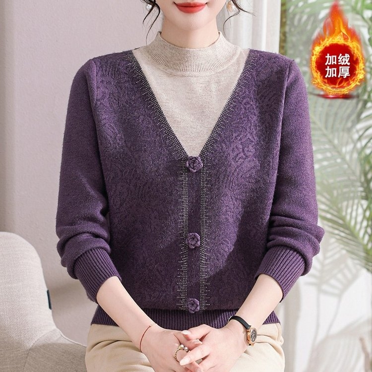 洋气妈妈秋冬装半高领提花长袖针织衫中老年女宽松百搭毛衣打底衫