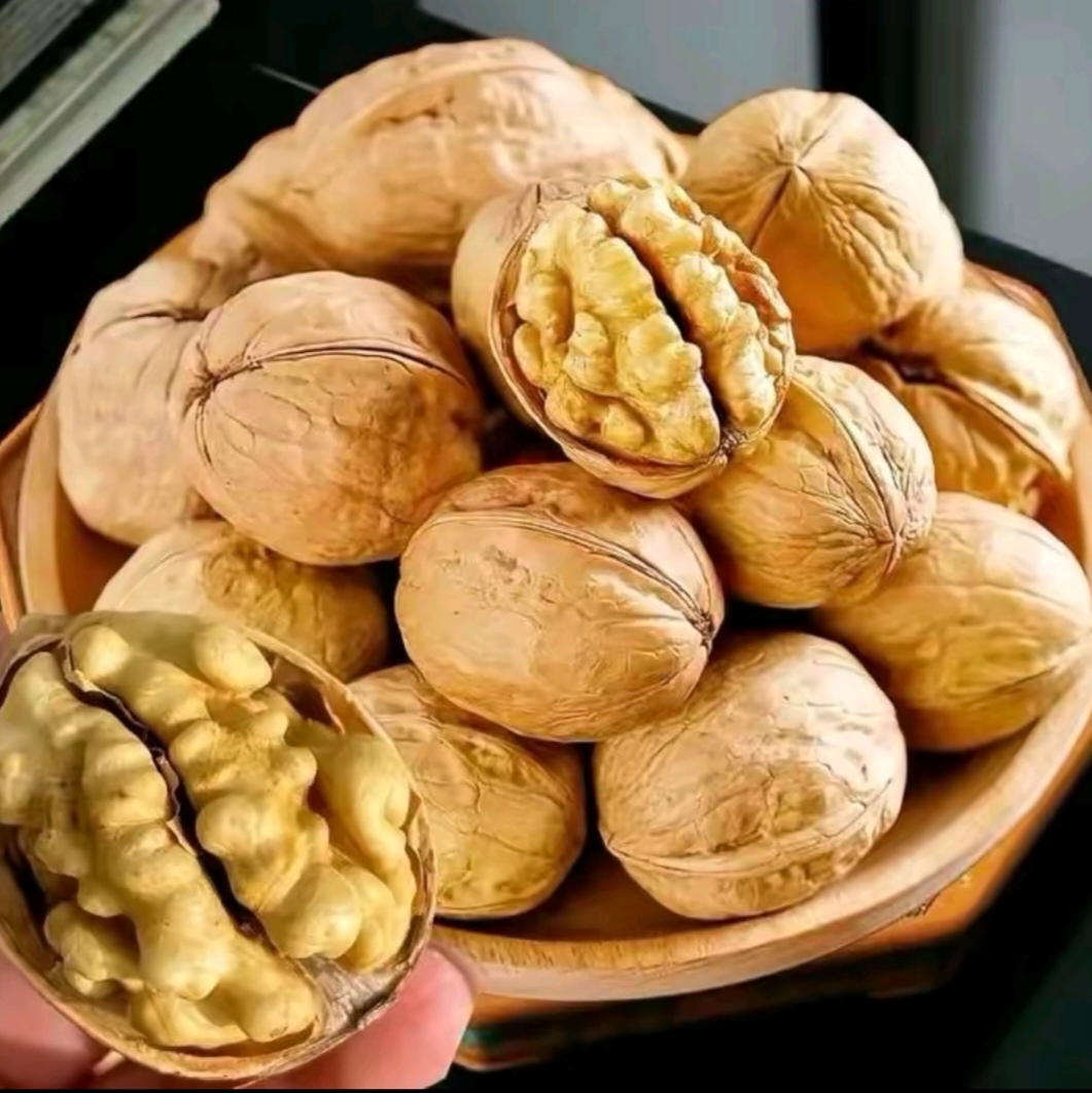 核桃之王（阿克苏乌什县）185纸皮核桃手捏即开薄皮饱满营养原味