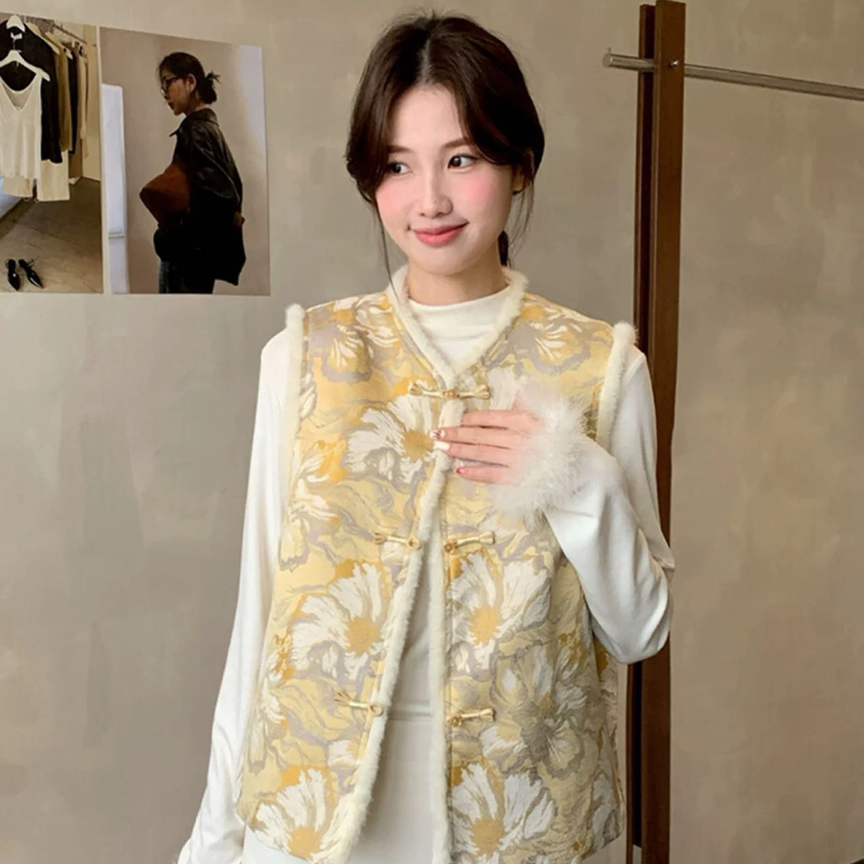 SS25966新中式国风圆领盘扣夹棉马甲女高级感复古拼毛边外穿背心