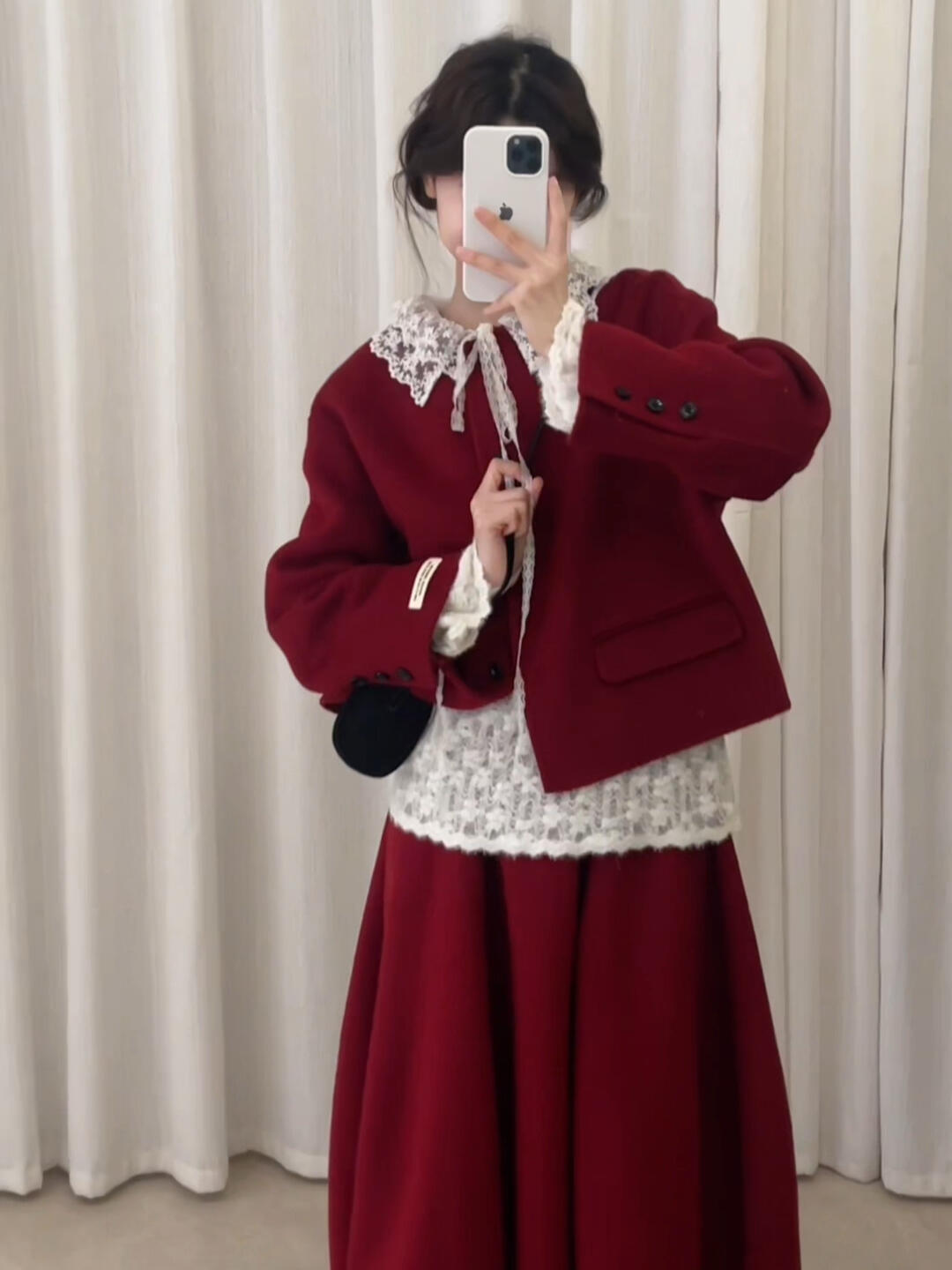 2025秋冬新款新年圣诞氛围感蕾丝打底衫红色外套半裙气质三件套女