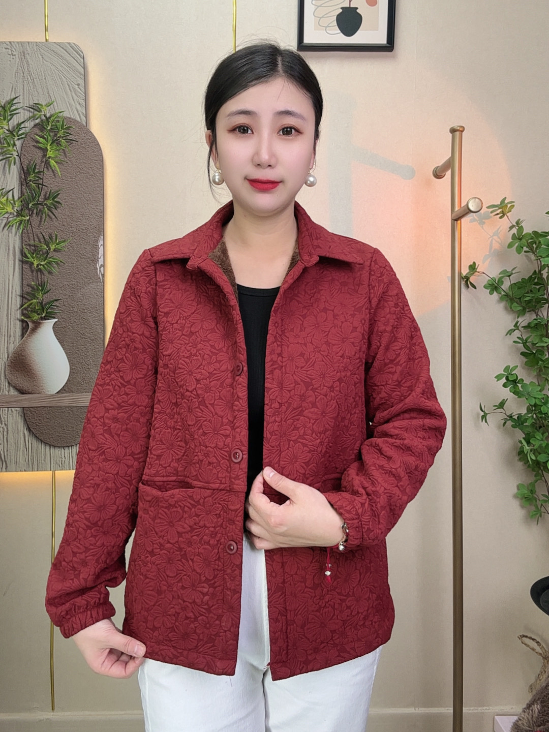 秋冬款中老年妈妈装加绒保暖长袖外套气质休闲百搭立体提花外套