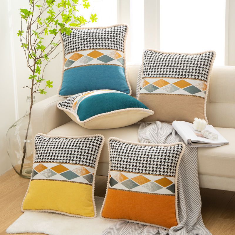 时尚百搭素雅雪尼尔绒抱枕家用50cm包边枕套床头靠背沙发护腰靠垫