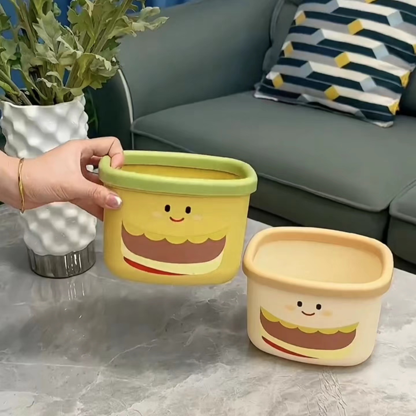 桌面汉堡垃圾桶卧室杂物废纸收纳多功能家用学生迷你书桌可爱客厅