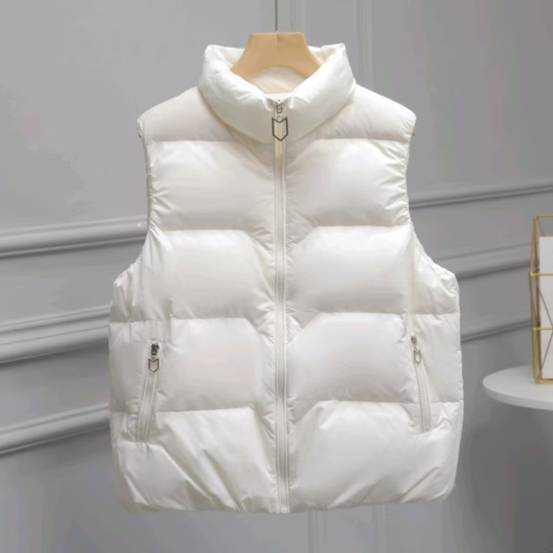 新款 白鸭绒马甲女士短款简约休闲减龄马夹宽松显瘦立领保暖外穿