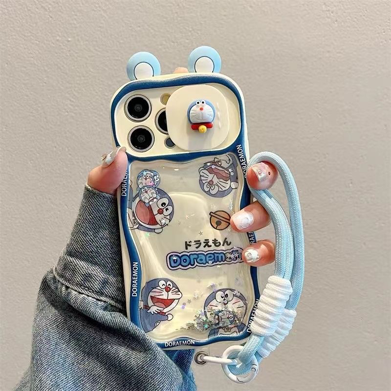 苹果15手机壳新款2024小众趣味带挂绳手腕iPhone14pro叮当猫12pro